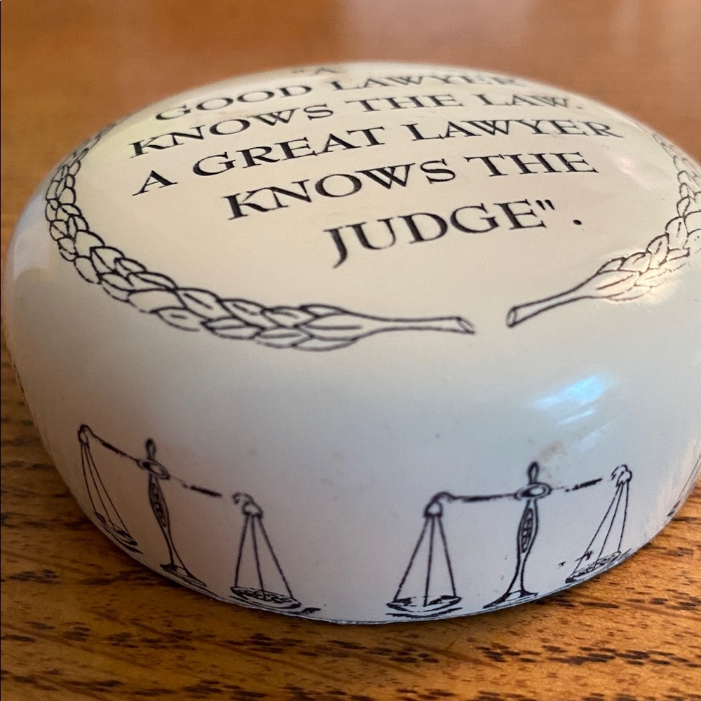 Made in England Faux Scrimshaw Lawyer Paperweight - Picture 4 of 5